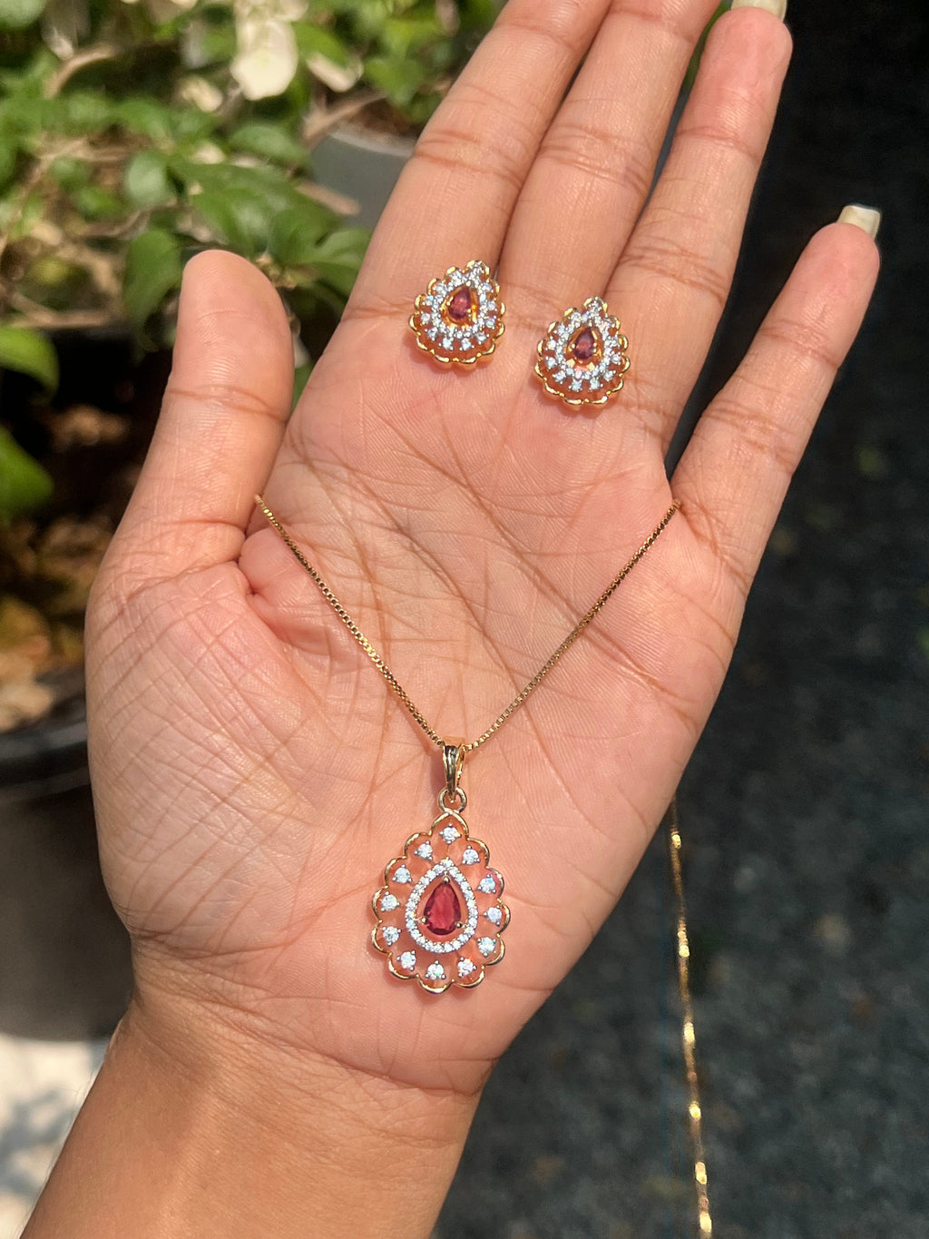 Premium party wear diamond replica repolishable pendant set product code D145