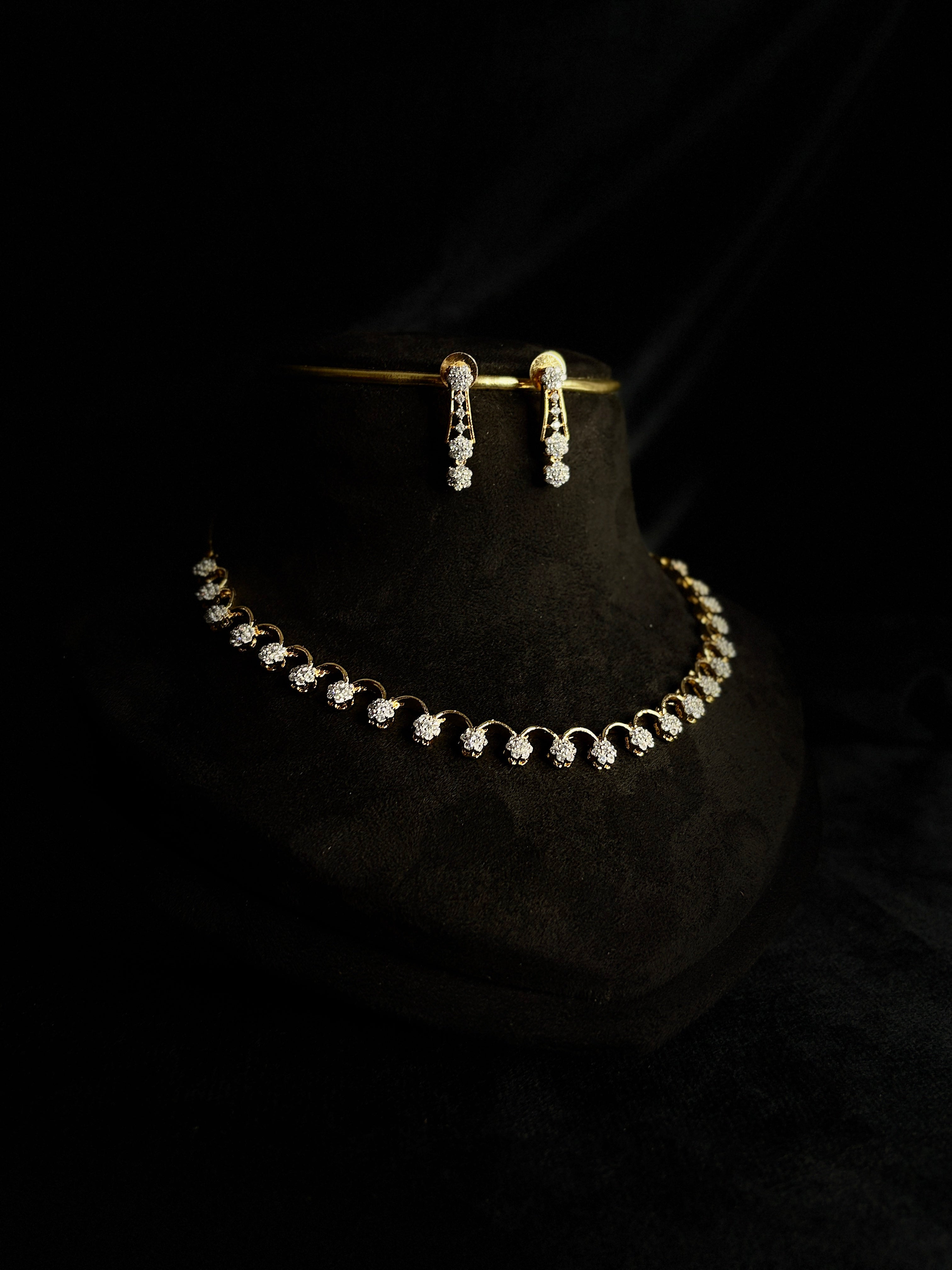 Premium diamond finish bridal necklace set product code D84