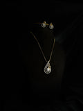 Premium diamond finish pendant set