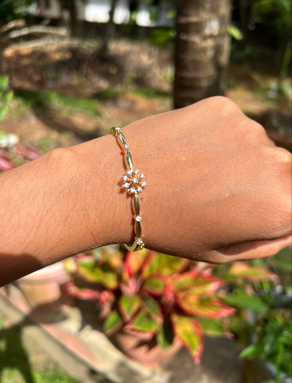 Premium party wear diamond finish  openable bracelet product code b11
